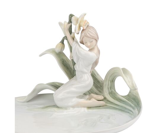 Блюдо "Девушка с нарциссом" (23 * 13 см)  VERONESE, изображение 4 ᐒ купить на  ❤ Like7km.com.ua