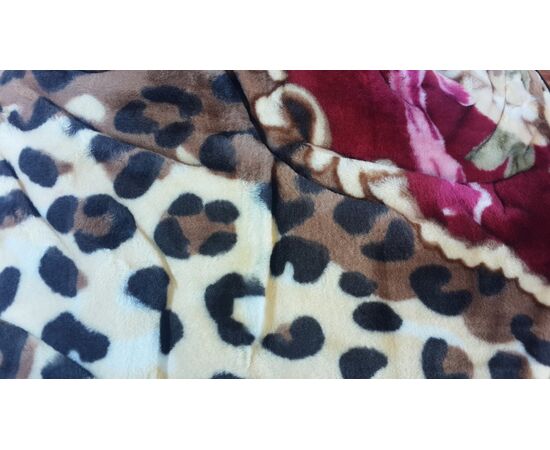 Плед акриловий полегшений Евро, изображение 4 ᐒ купить на  ❤ Like7km.com.ua