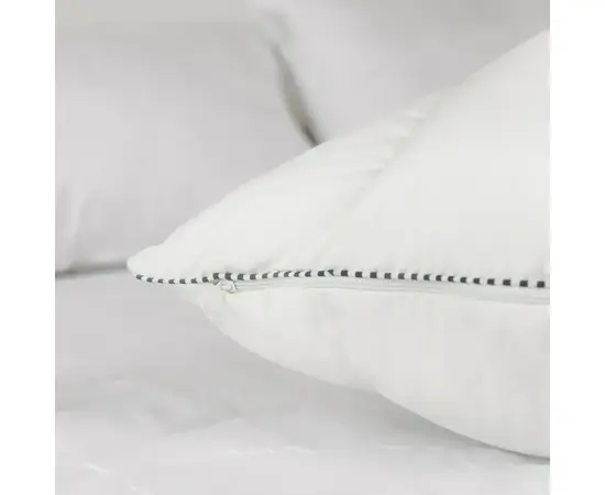 Подушка холлофайбер гипоаллергенная Размер: 70*70, изображение 2 ᐒ купить на  ❤ Like7km.com.ua